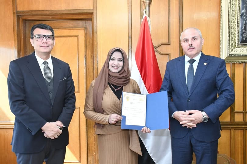 تهنئة: الأستاذة شيماء موسى أمين كليه الصيدلة 